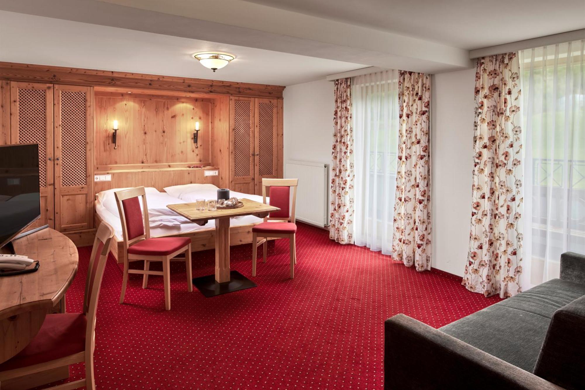 Hotel Gasthof Siggen Neukirchen am Grossvenediger Bagian luar foto