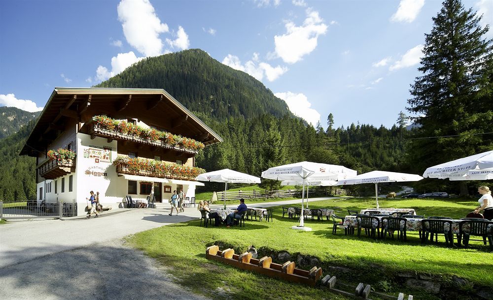 Hotel Gasthof Siggen Neukirchen am Grossvenediger Bagian luar foto